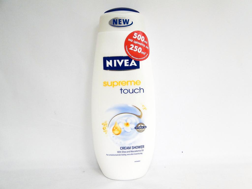 Душ гел Нивеа 500мл Supreme touch