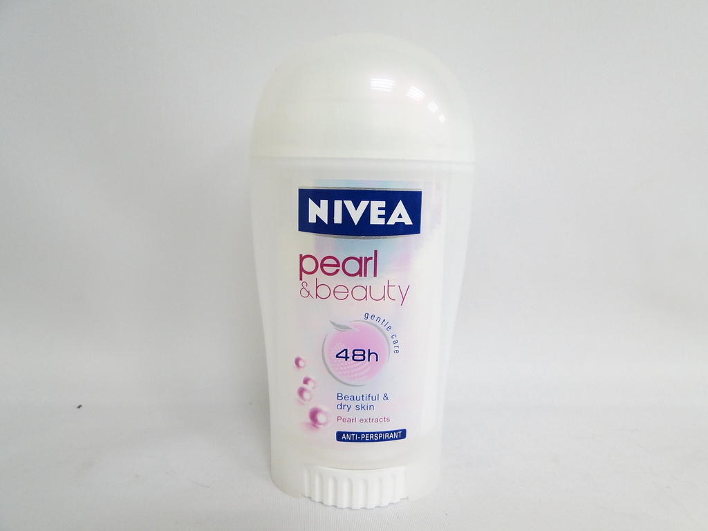 СТИК НИВЕА 40мл Pearl & Beauty